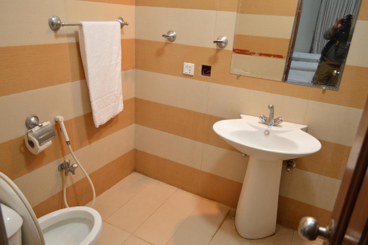 Tourist Hub Islamabad Bed and Breakfast Esterno foto